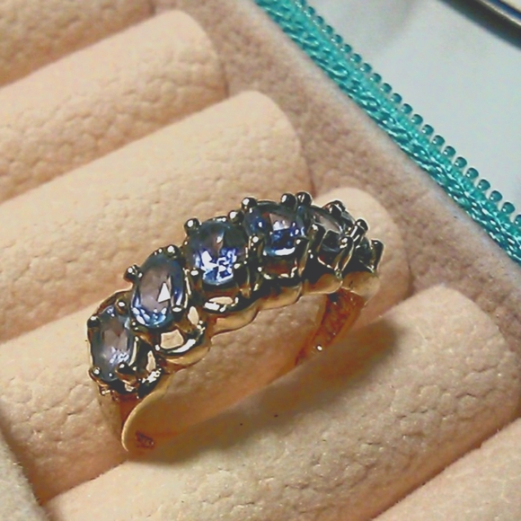 JEWELRY Jewelry - GORGEOUS 10 KT GOLD TANZINITE RING 5 1/4 (6 RARE STONES) RARER THAN DIAMONDS)